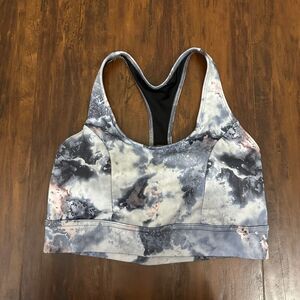 NWT ONZIE Warrior Sports Bra Padded in Dreamy Marble
